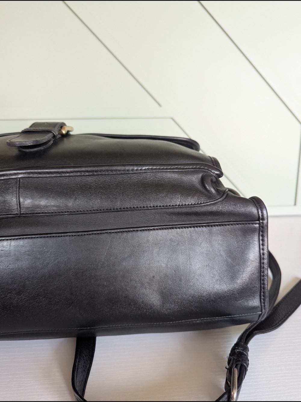 Vintage Coach Harrison Briefcase (Style #5283). - Picture 10 of 16